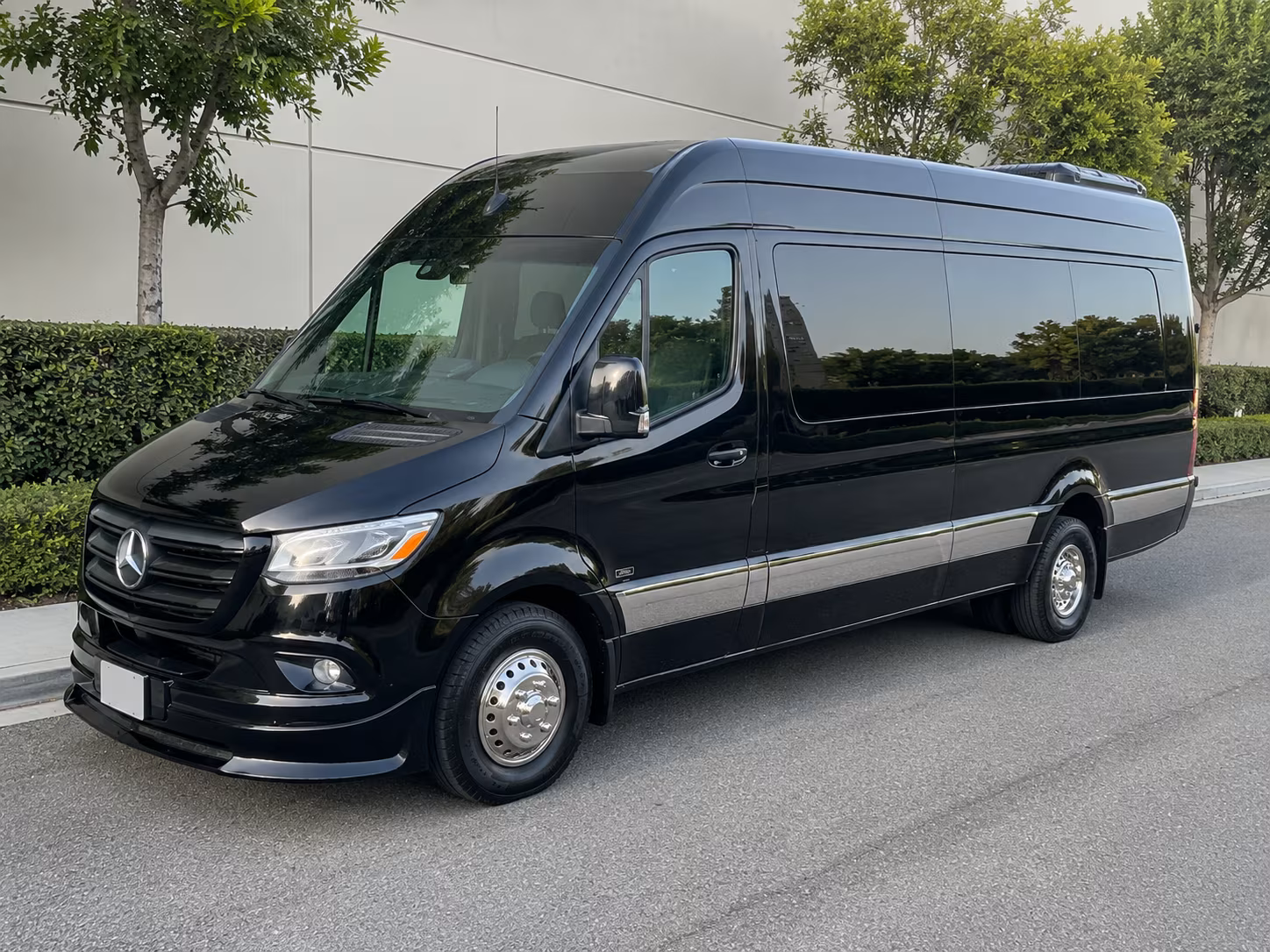 early morning and red eye pasadena airport sprinter van pickups any hour