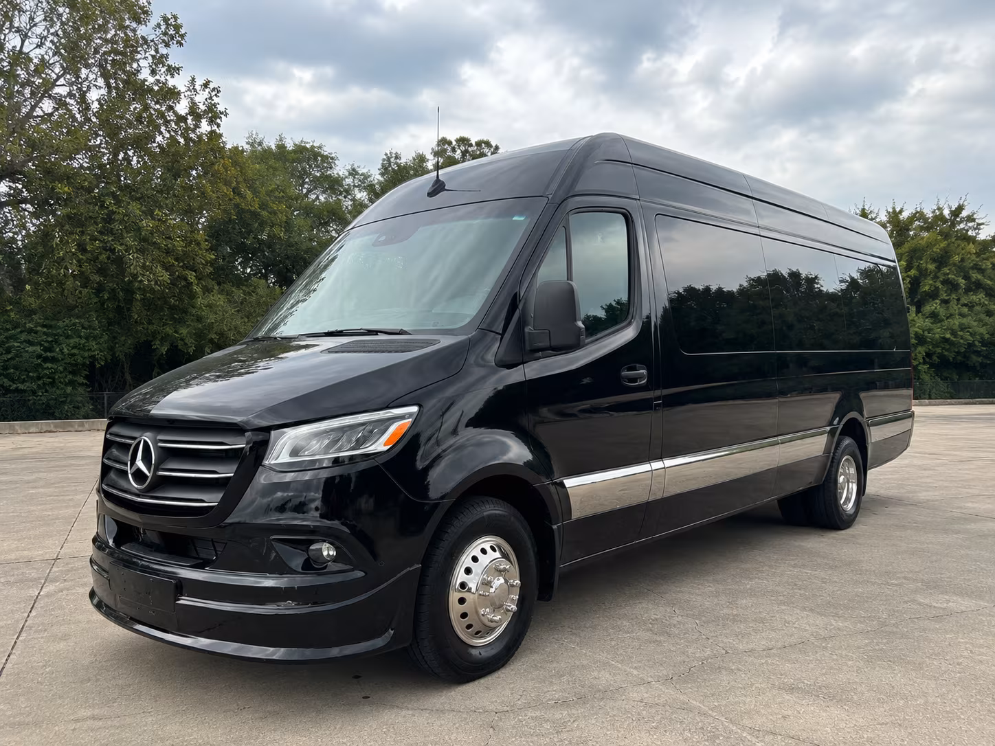 find the perfect transportation for your next private event 2