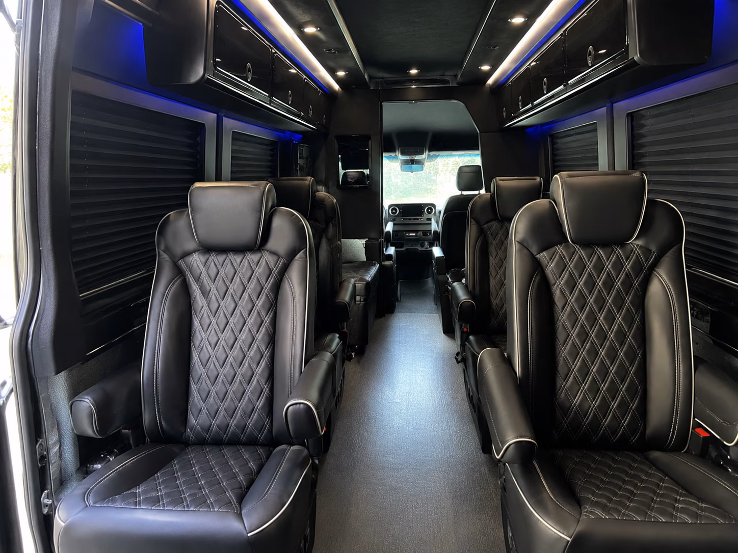 rose bowl concert parking shuttles and post show sprinter van pickup in pasadena